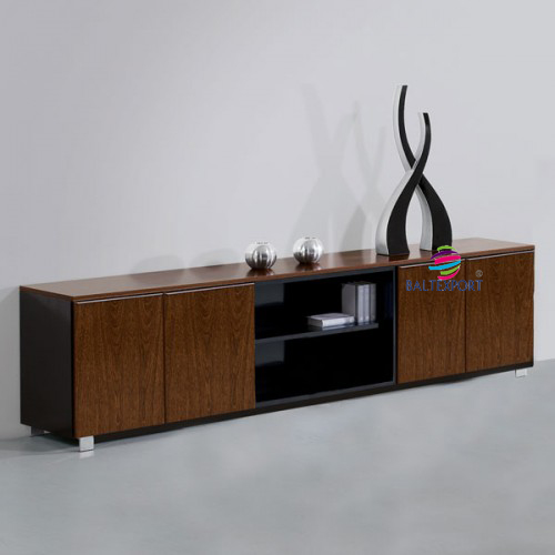 Armario baixos em madeira