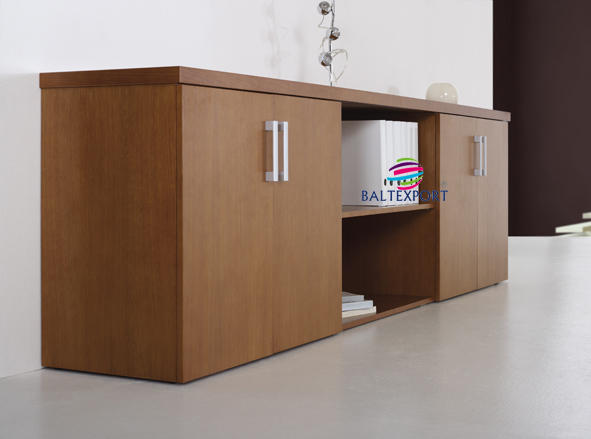 Armário baixo madeira cerejeira