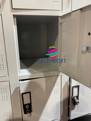 Vestiario triplo com 15 Cacifos Sobrepostos Chapa Cinza 1900x1200x500 mm Baltexport Aberto